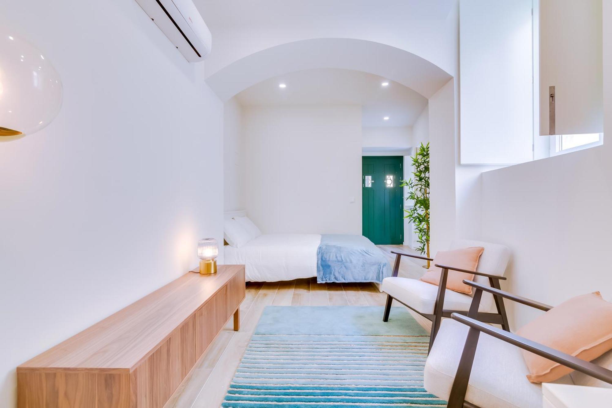 Apartment Graceful Studio G24